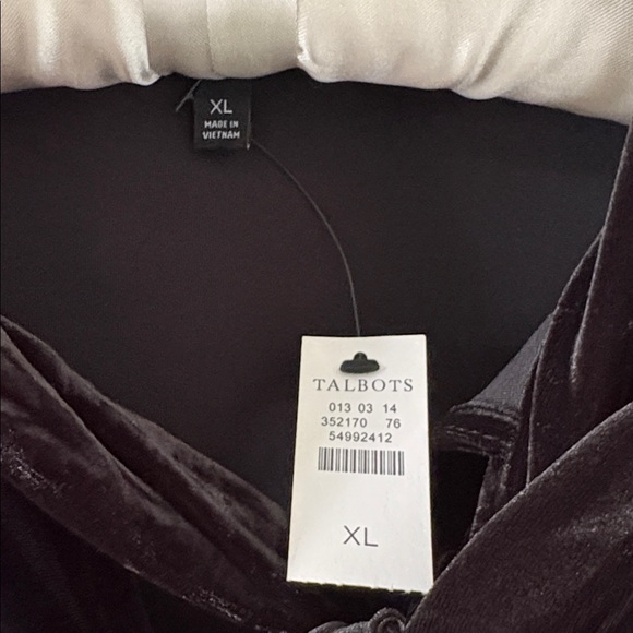 *NWT Talbots Elegant Black Velvet Velveteen Tunic Top Holiday Winter Festive - Picture 3 of 13